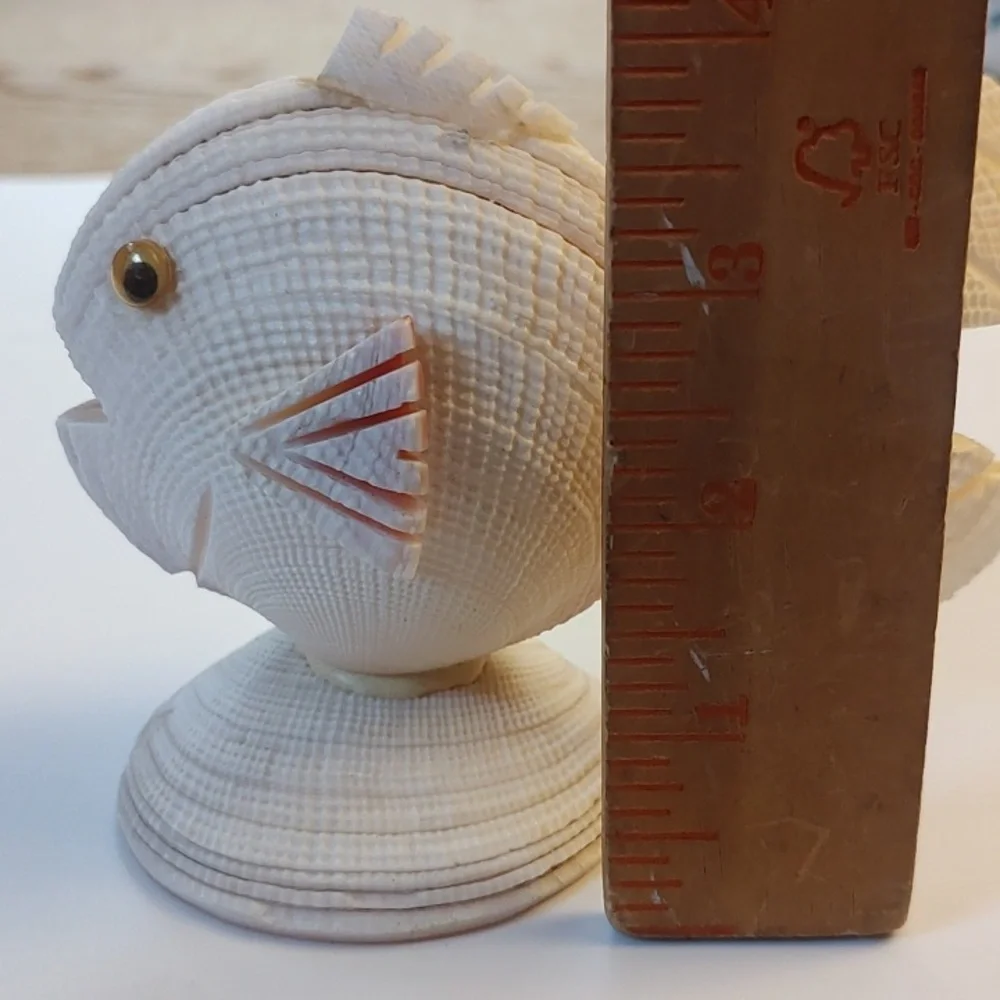 Vintage Handcrafted Seashell Fish Sculpture - 5.5